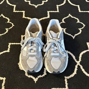 New balance sneakers